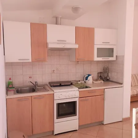7 * Podgora (Split-Dalmatia)