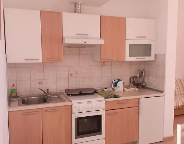 7 * Podgora (Split-Dalmatia)